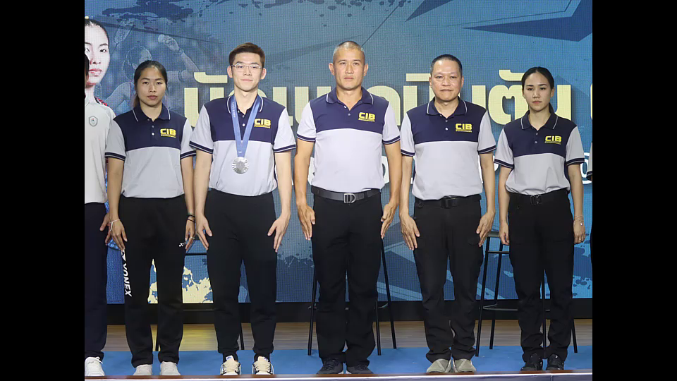 CIB ต้อนรับฮีโร่โอลิมปิก "วิว กุลวุฒิ - เมย์ รัชนก" กลับต้นสังกัดอบอุ่น