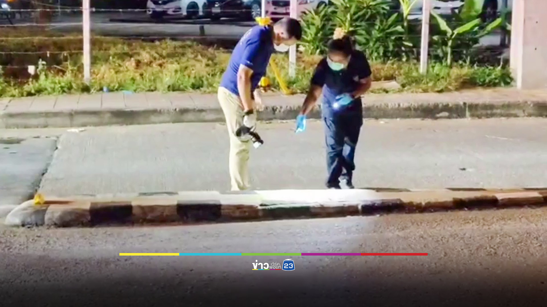 หนุ่มทหารเรือ ซิ่งบิ๊กไบค์ ชนขอบเกาะกลาง ร่างกระเด็นอัดเสาวัดความสูง ดับอนาถ