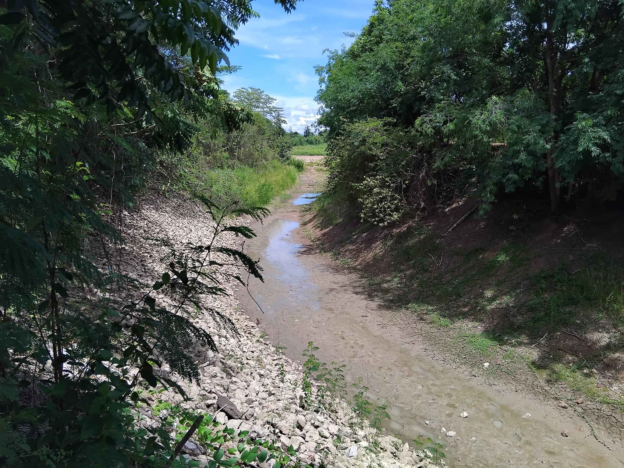 เหมือนอยู่คนละจังหวัด “บ้านด่านลานหอย สุโขทัย” น้ำแห้ง!