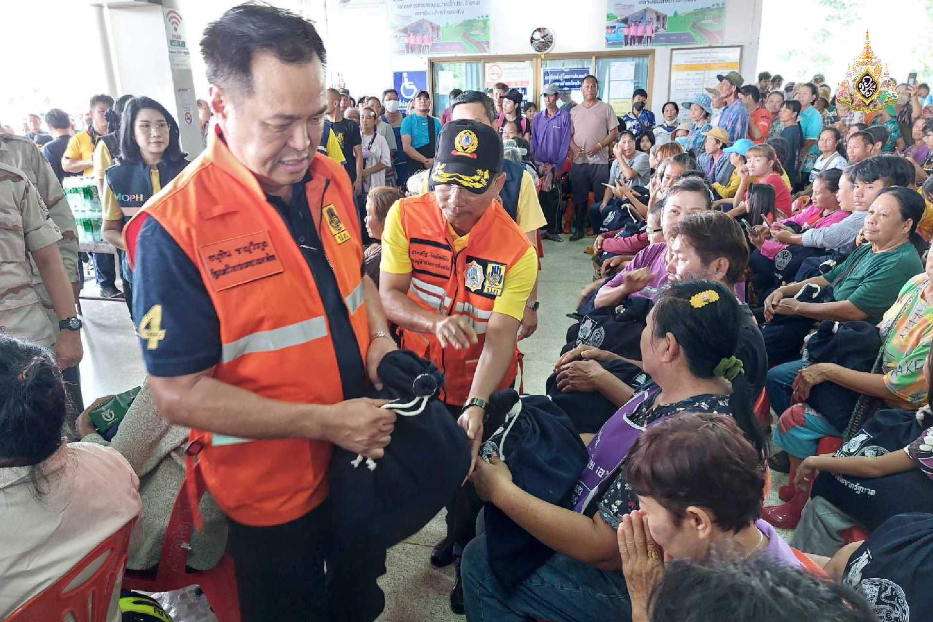 เพจของเชียงรายยืนยันด้วยภาพผู้ว่าฯ ลงพื้นที่ตรงกับ “อนุทิน-ภูมิธรรม”