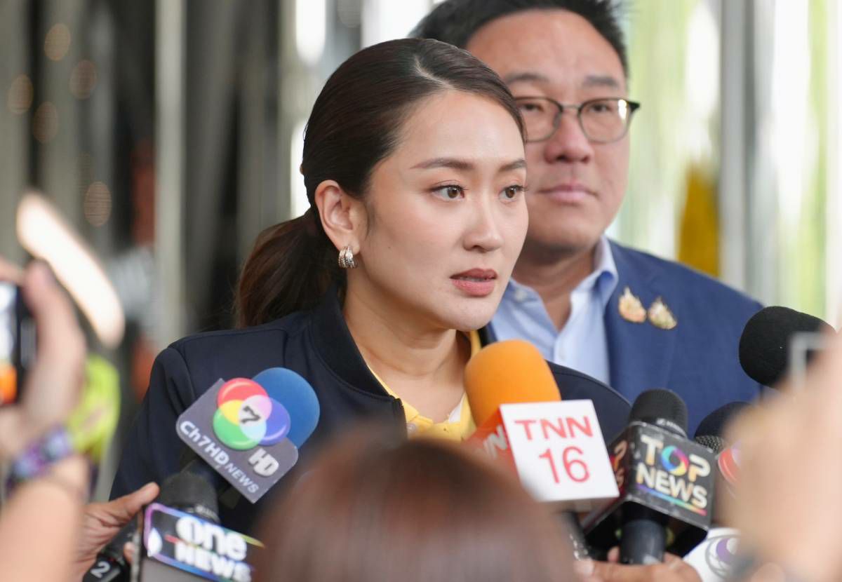 "อิ๊งค์-เศรษฐา" เข้าตึกชินฯ 3 เผยมาประชุมเก้าอี้รัฐมนตรี-ส่งต่องาน