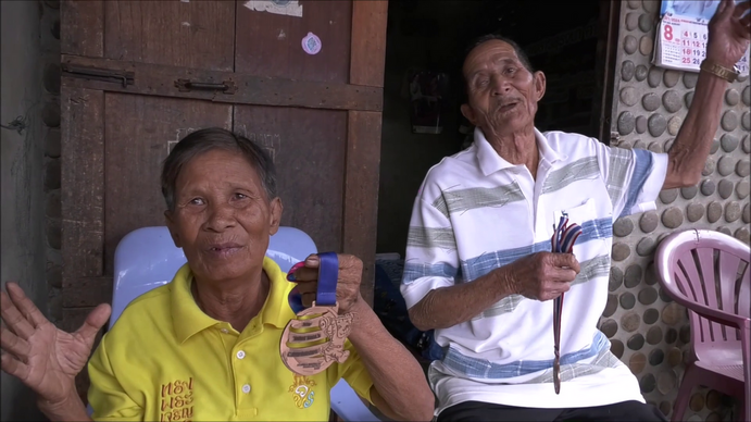 ครอบครัวสุดดีใจ 'น้องออย' จอมพลังหญิงคว้าเหรียญโอลิมปิกสำเร็จ