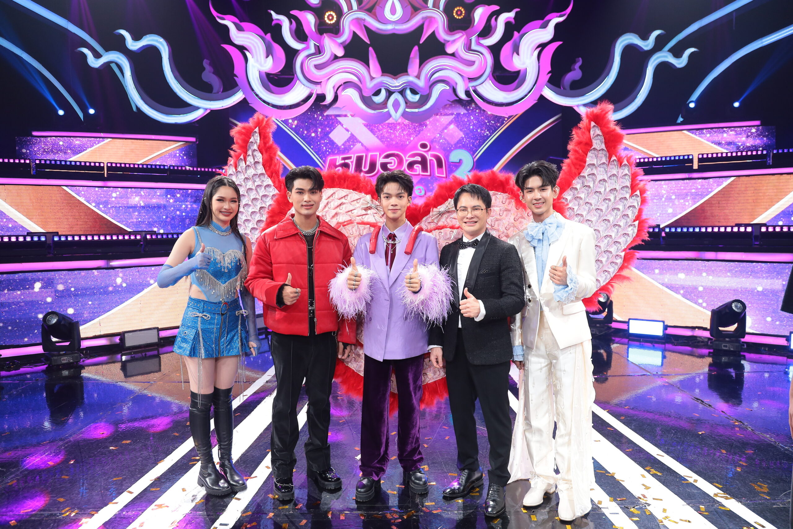 “ตาโต ชิษณุพงศ์” เด็กหนุ่มนครพนม วัย 17 ปี หอบความฝัน คว้า “แชมป์หมอลำไอดอลคนที่ 2 ของประเทศไทย”