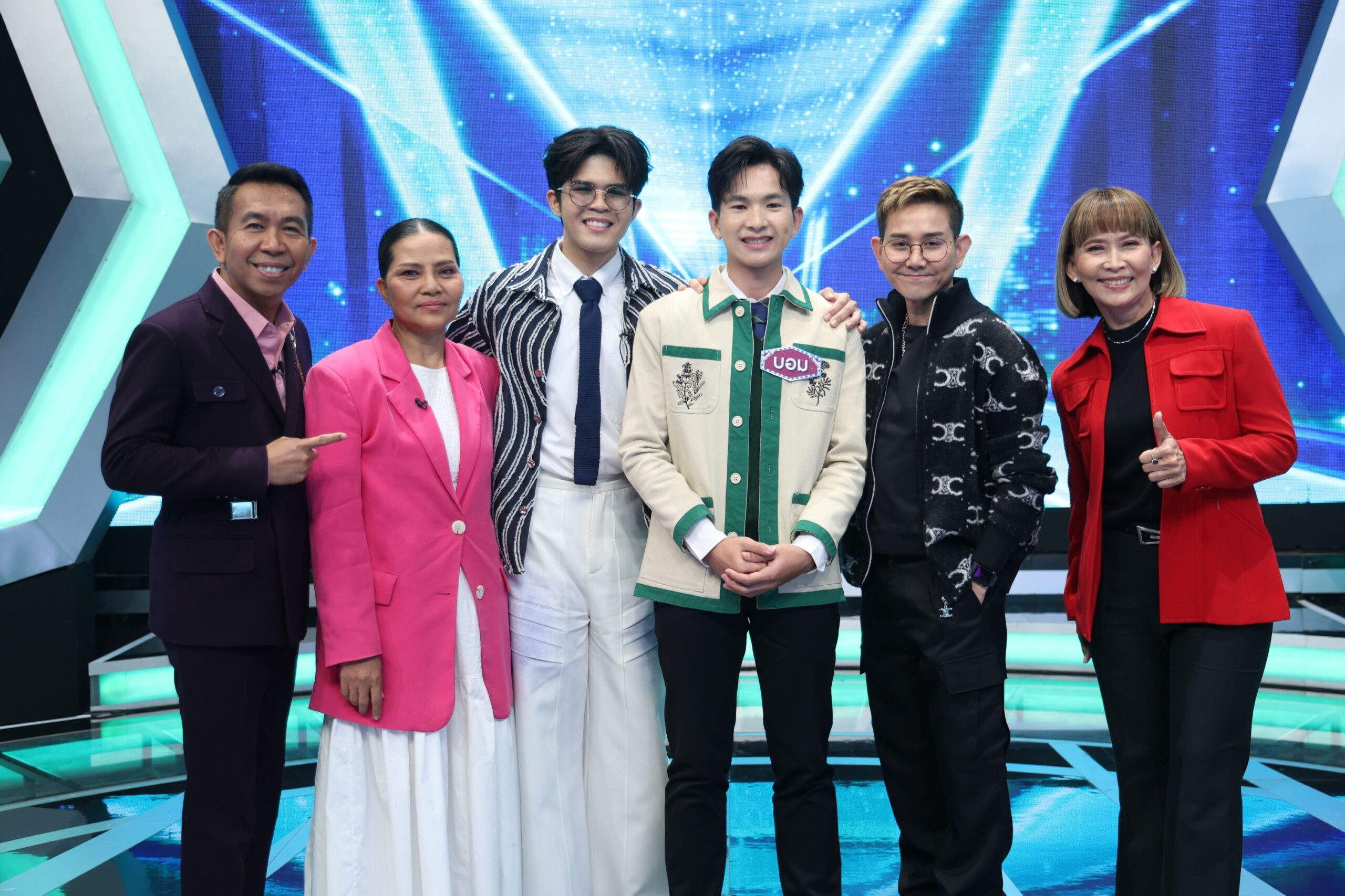 บอม แชมป์ 130 สมัย (1)_0