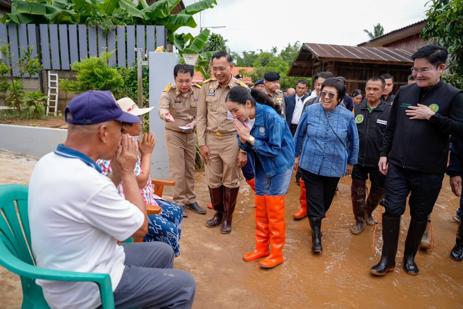 นายกฯ สั่งการวางแผนรับมือทั้งแผนรับมือน้ำท่วมเชียงราย