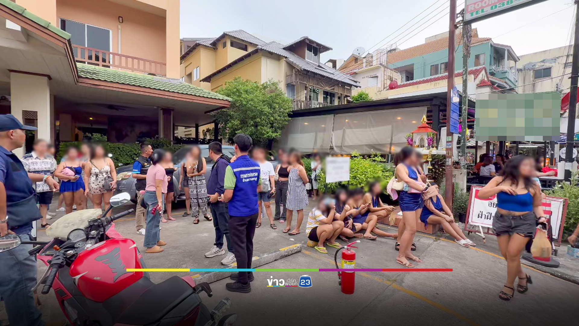 สาวบาร์หนีตาย! ไฟไหม้บาร์เบียร์กลางเมืองพัทยา