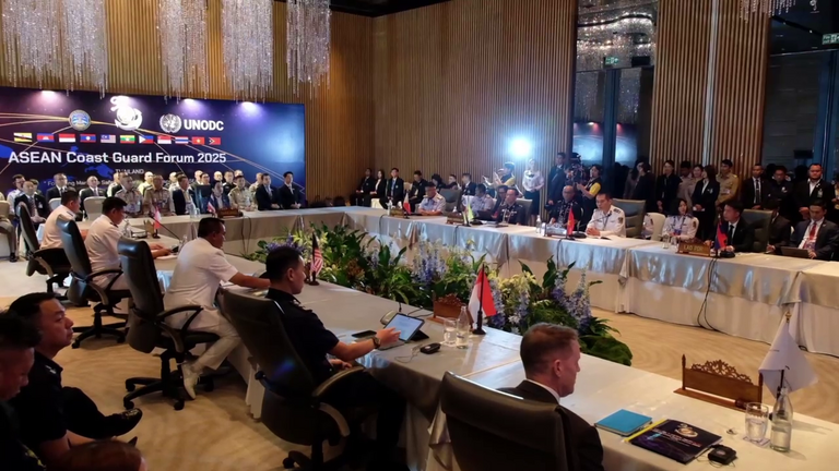 นายกฯ เปิดประชุมยามฝั่งอาเซียน "ไร้เงากัมพูชา" เข้าร่วม