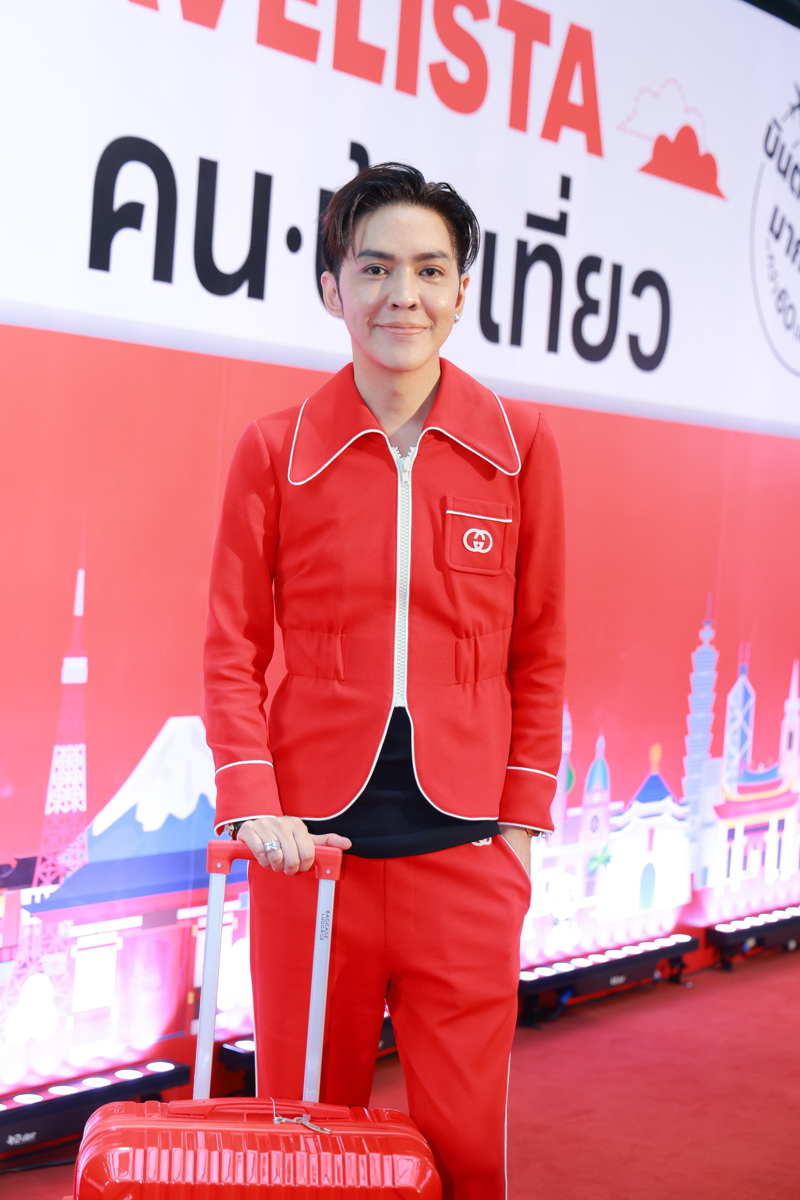 “แม่นายดัง” ออกโรงชวนคนบ้าเที่ยวสะสมเส้นทางบิน