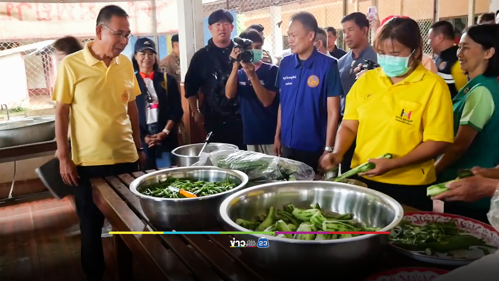 ชาวบ้านชายแดนนับพัน แห่อพยพไปถึงโคราชแล้ว หนีรัศมีขีปนาวุธ PHL-03 ของกัมพูชา