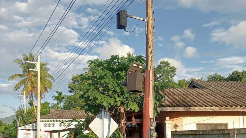 รถทหารเจาะไอร้องถูกลอบบึ้ม ขณะตรวจกล้อง วจป.ถูกเผา