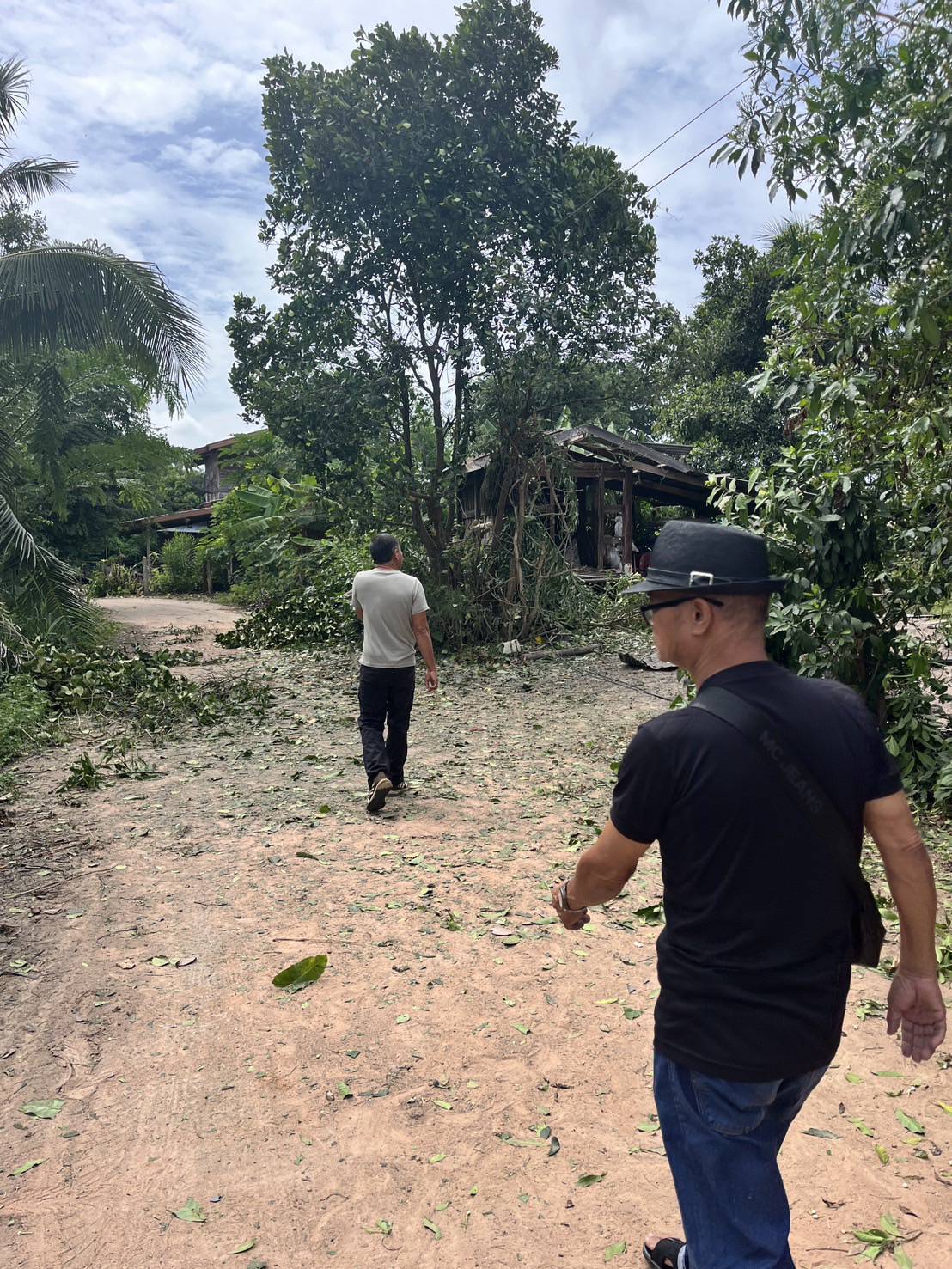 กองทัพบกขอประณามการกระทำของฝ่ายกัมพูชา กรณีใช้อาวุธโจมตีเป้าหมายพลเรือนในเขตแดนไทย
