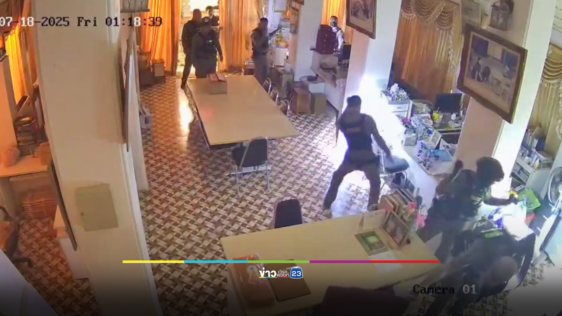 ล้อมจับคนร้าย ย่องลักทรัพย์ในวัด อ้างหาเงินซื้อนมให้ลูก