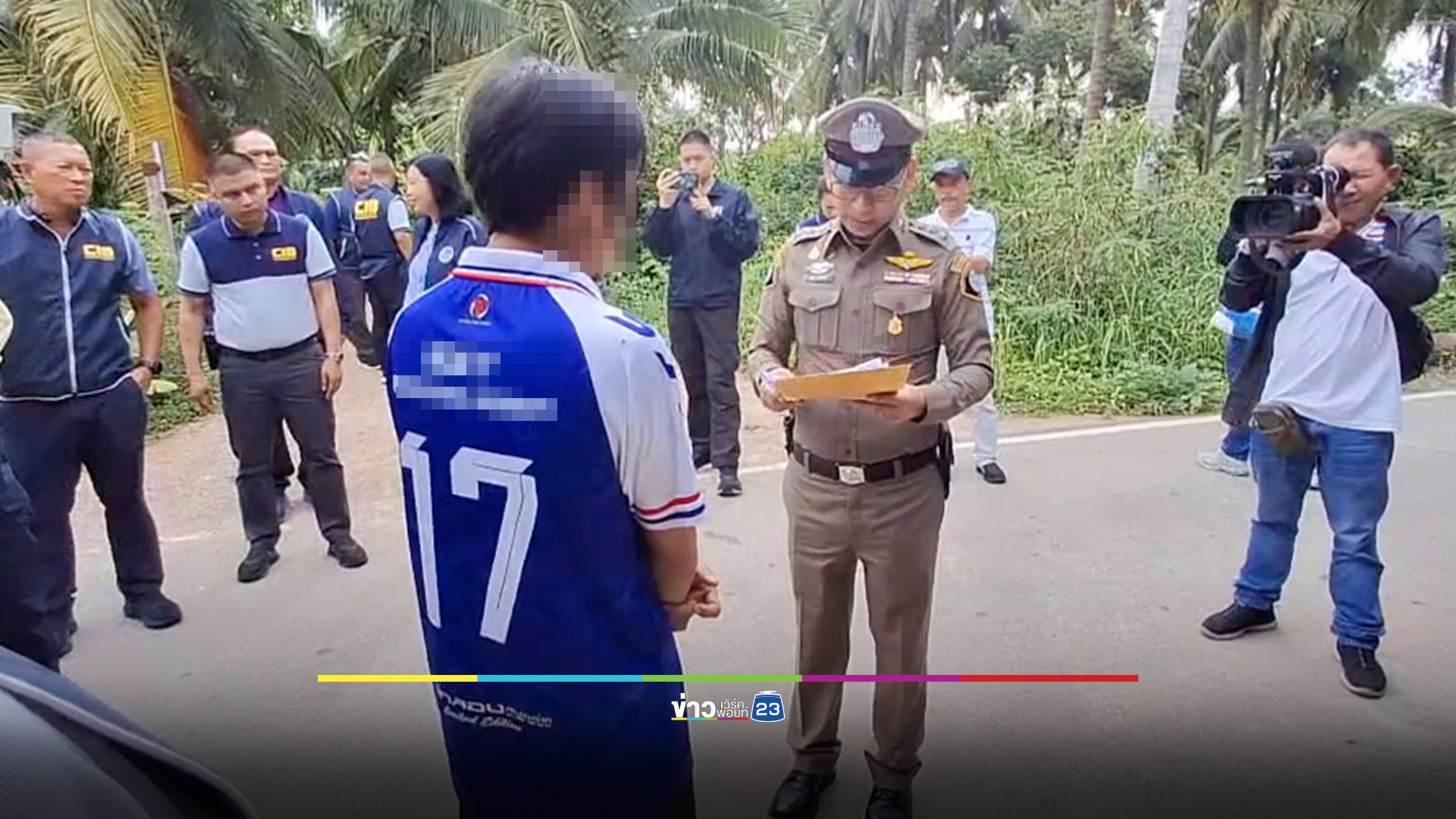 รวบอดีตเจ้าคณะจังหวัดพิจิตร - จับกุมอดีตเจ้าอาวาสวัดใหญ่จอมปราสาท พร้อมคนสนิท พัวพันโอนเงินให้ “สีกากอล์ฟ"