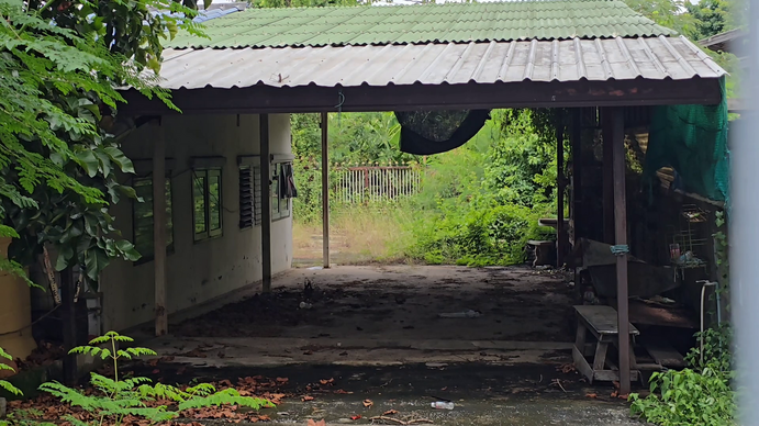 พบบ้าน 'หลวงพ่ออลงกต' ทิ้งร้าง ชาวบ้านยืนยันรู้จักในชื่อ ‘พระจอร์จ’