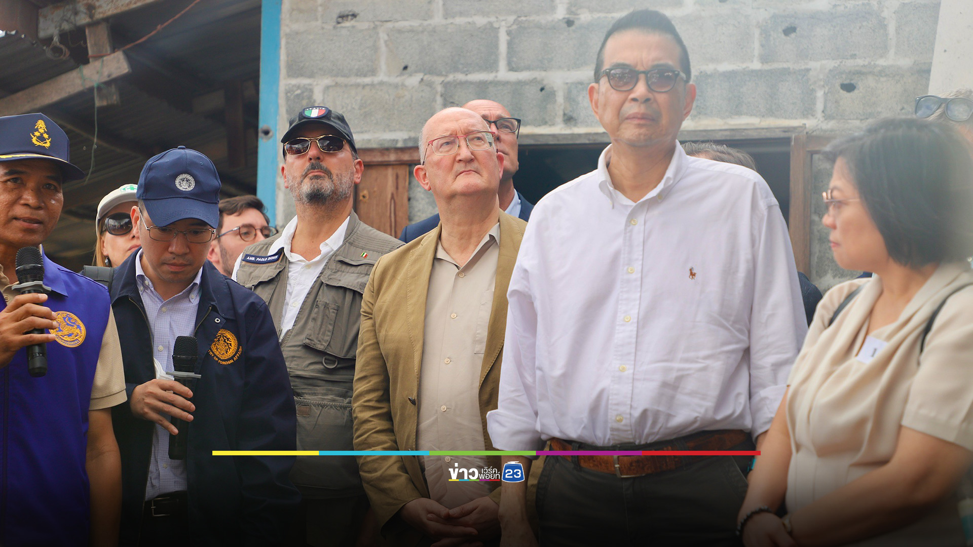 ทูต-นานาชาติ ลงพื้นที่ทุ่นระเบิดชายแดน - โฆษก ทบ.ยืนยันหลักฐานชี้กัมพูชาใช้ทุ่นระเบิดโจมตีฝ่ายไทยจริง