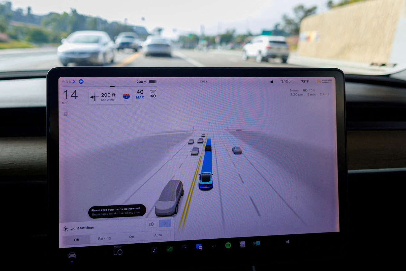 'อีลอน' ลุ้นรัฐบาลไทยไฟเขียวระบบขับขี่อัตโนมัติอัจฉริยะของรถยนต์ Tesla
