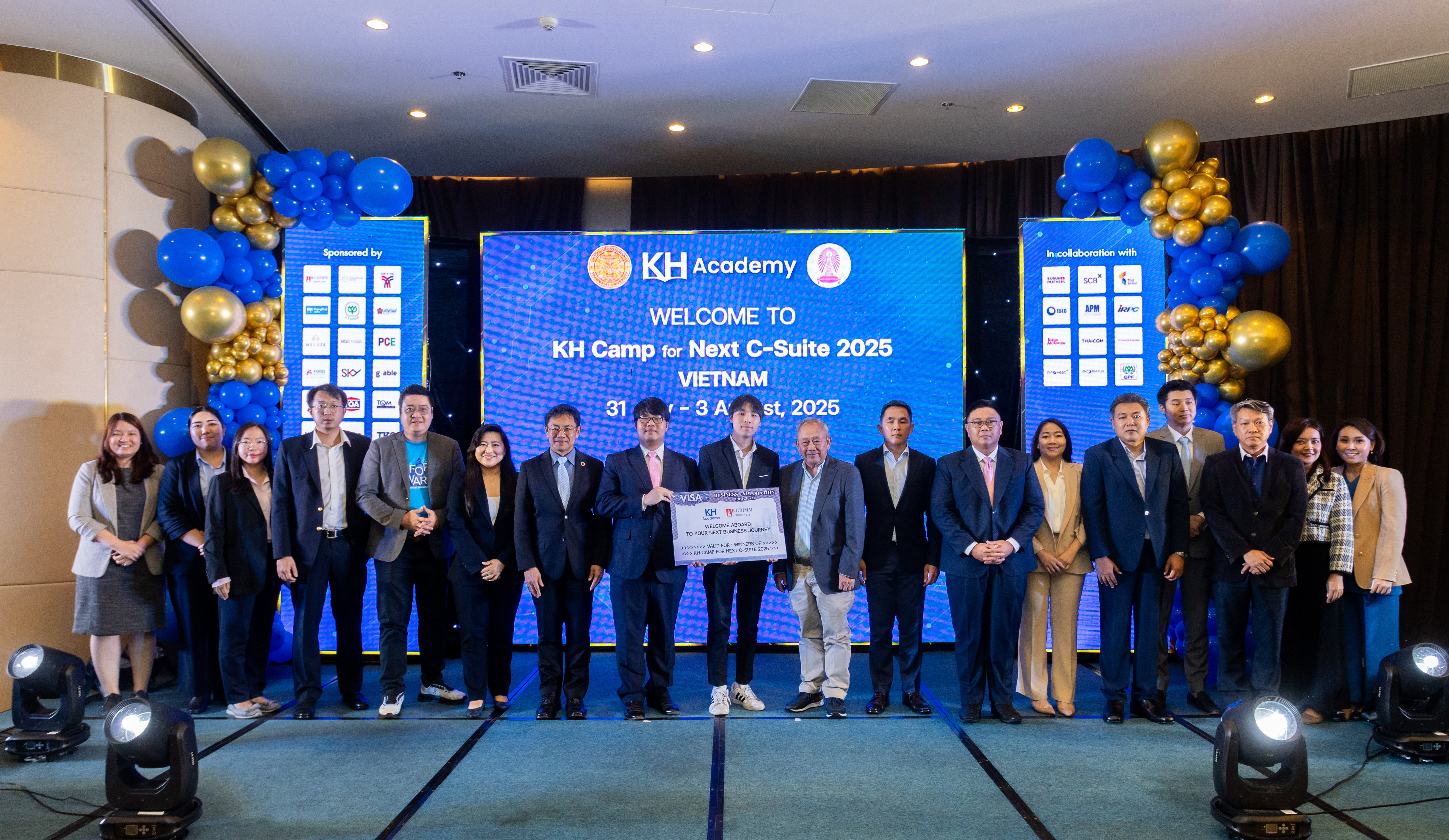 KH Academy พานิสิตนักศึกษา KH Camp for Next C-Suite 2025 บินลัดฟ้าบุกเวียดนาม