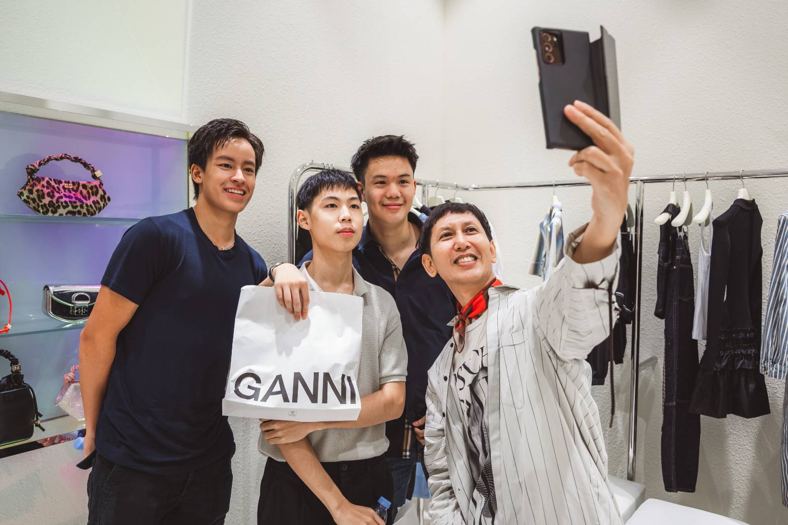 จับตามองบทบาทใหม่ “น้องพิมพ์” หลานสาว “กรณ์ ณรงค์เดช”