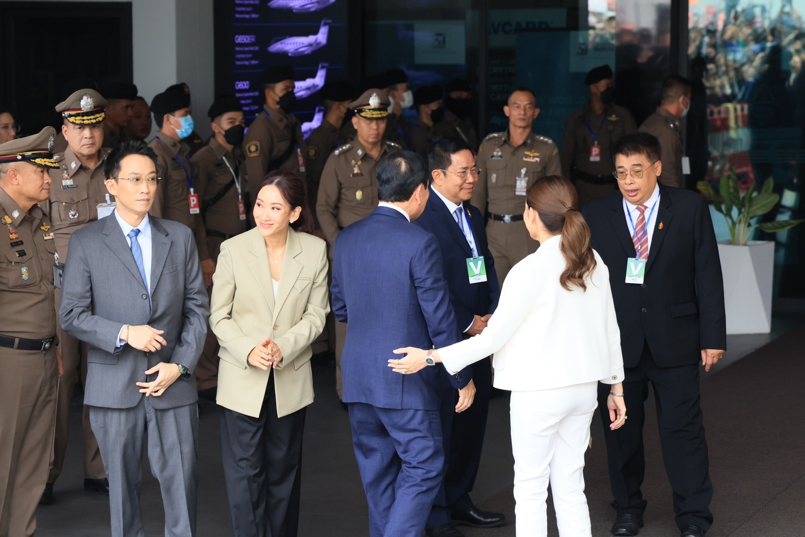 จับตาศาลอาญาตัดสินคดี ม. 112 'ทักษิณ ชินวัตร'