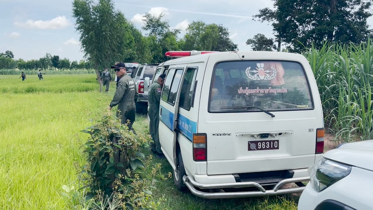 EOD ลุยเก็บกู้จรวด BM-21 พนมดงรัก ท่ามกลางกลิ่นศพทหารเขมรโชยแรง