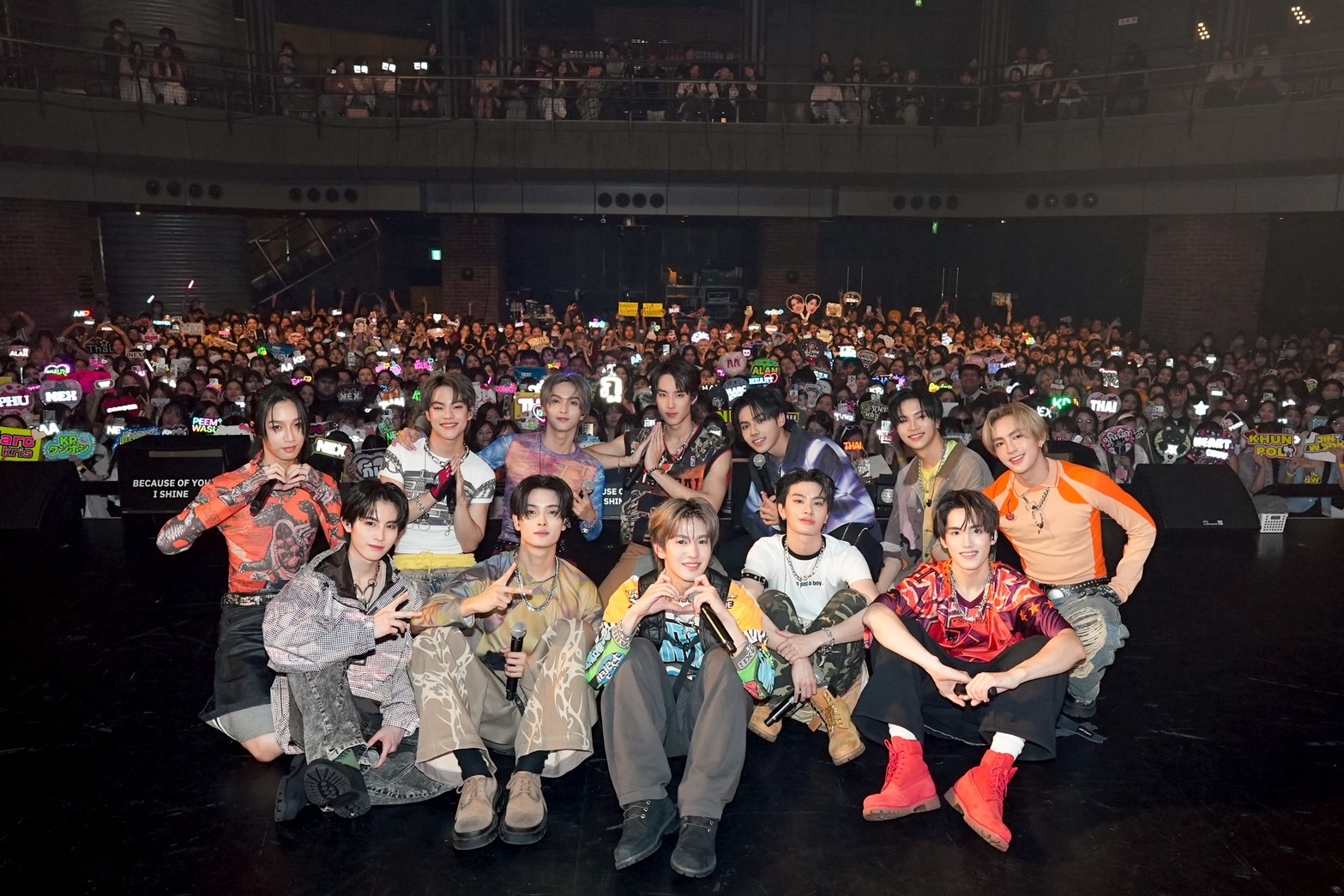 BUS because of you i shine เปิดศักราชญี่ปุ่น! จัดแฟนมีตในต่างประเทศครั้งแรก