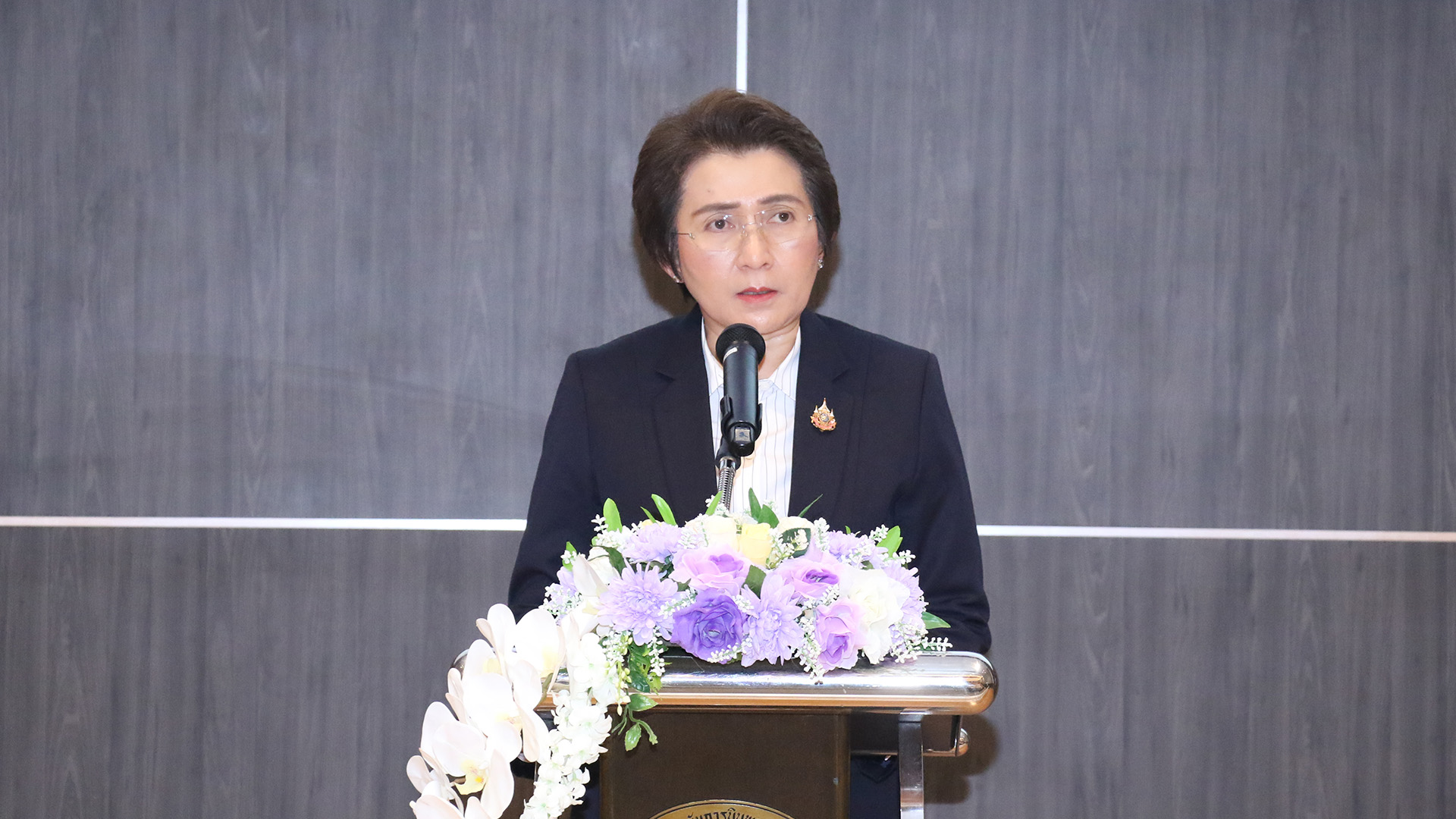 ปฐมนิเทศศิษย์การบิน หลักสูตรนักบินพาณิชย์ตรี-เครื่องบิน รุ่นที่ 127