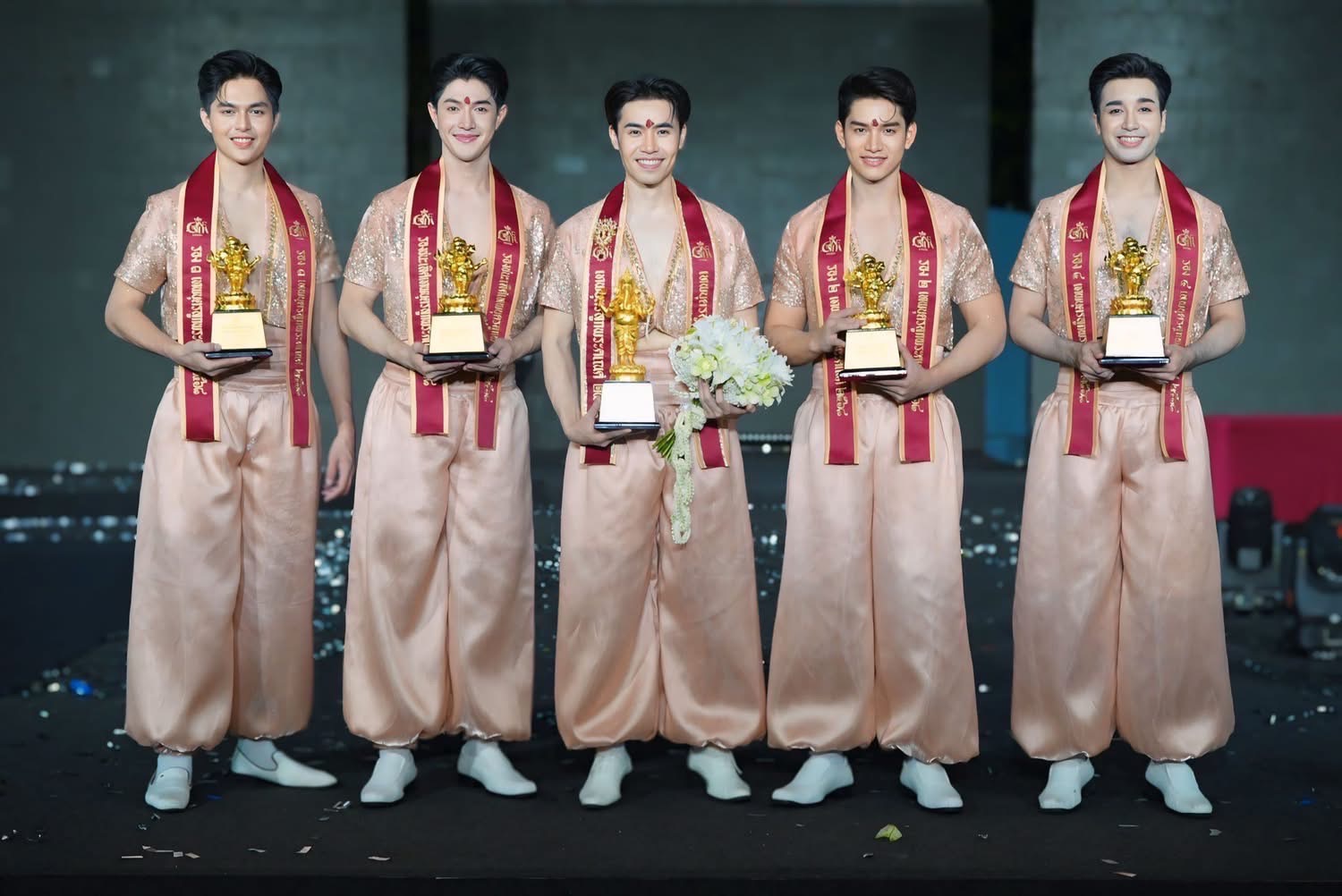 มาร์ค ธีระศักดิ์ - กั้ง ภัสนันท์ คว้ามงลูกพระคเณศ ประจำปี 2568
