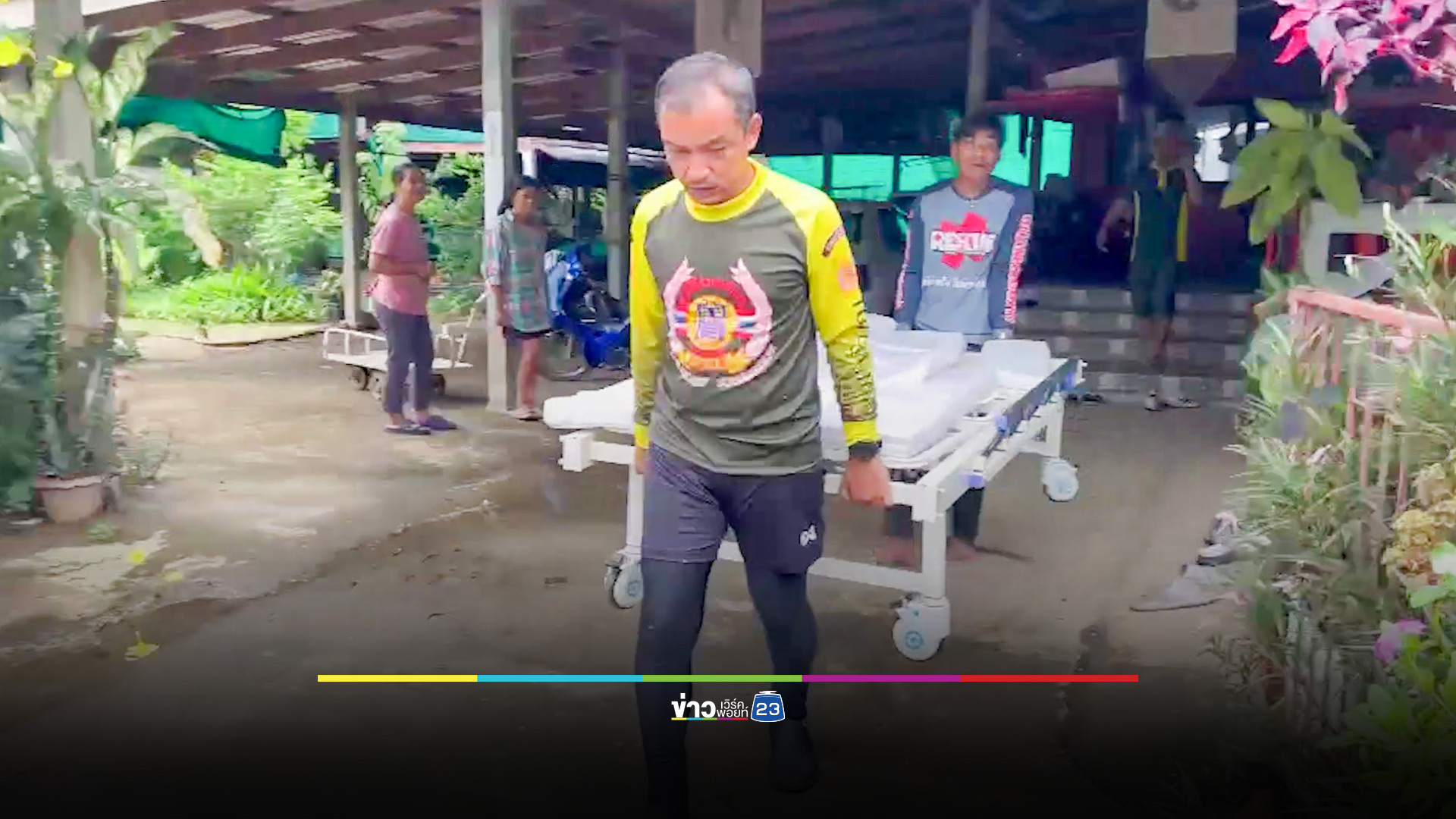 เจ้าพระยาระบาย 2,500 ท้ายเขื่อนลุ้นรายวัน กู้ภัยเร่งอพยพผู้ป่วย
