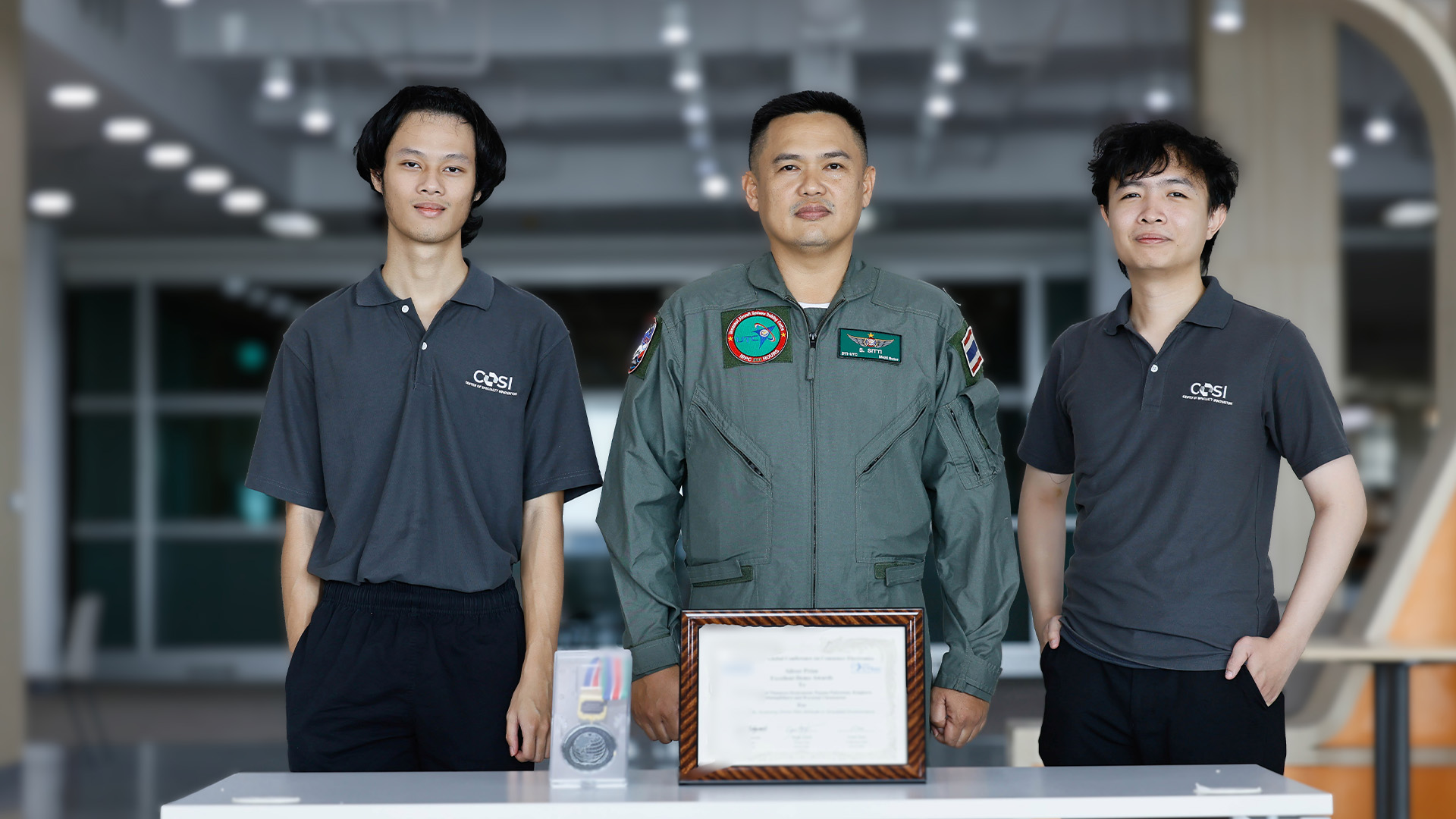 ม.กรุงเทพ คว้ารางวัลระดับโลก ด้วยระบบฝึกนักบินโดรน VR ณ ประเทศญี่ปุ่น