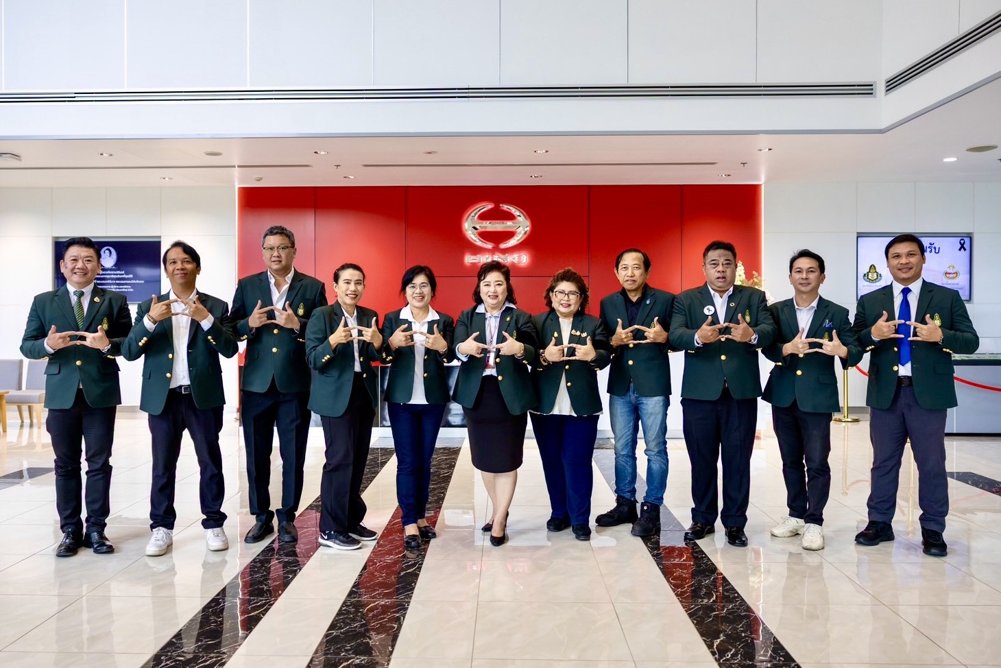เปิดโรงงานต้อนรับ 3 สถาบันการศึกษา โชว์สายการผลิต–ป่าเรียนรู้ Eco Forest