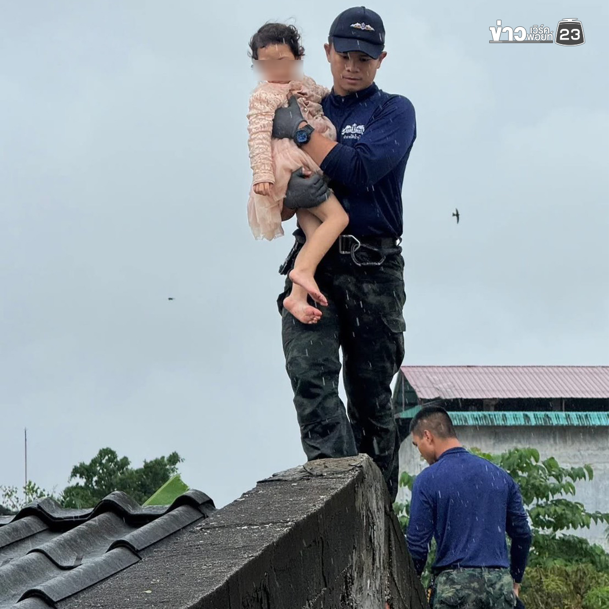 เปิดภารกิจปฏิบัติการพิเศษกองทัพเรือลงพื้นที่ช่วยเหลือประชาชนประสบอุทกภัย