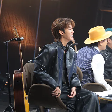 Song Rider2 Ep1 (1)