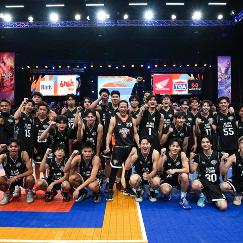 1.Team Black ชนะ