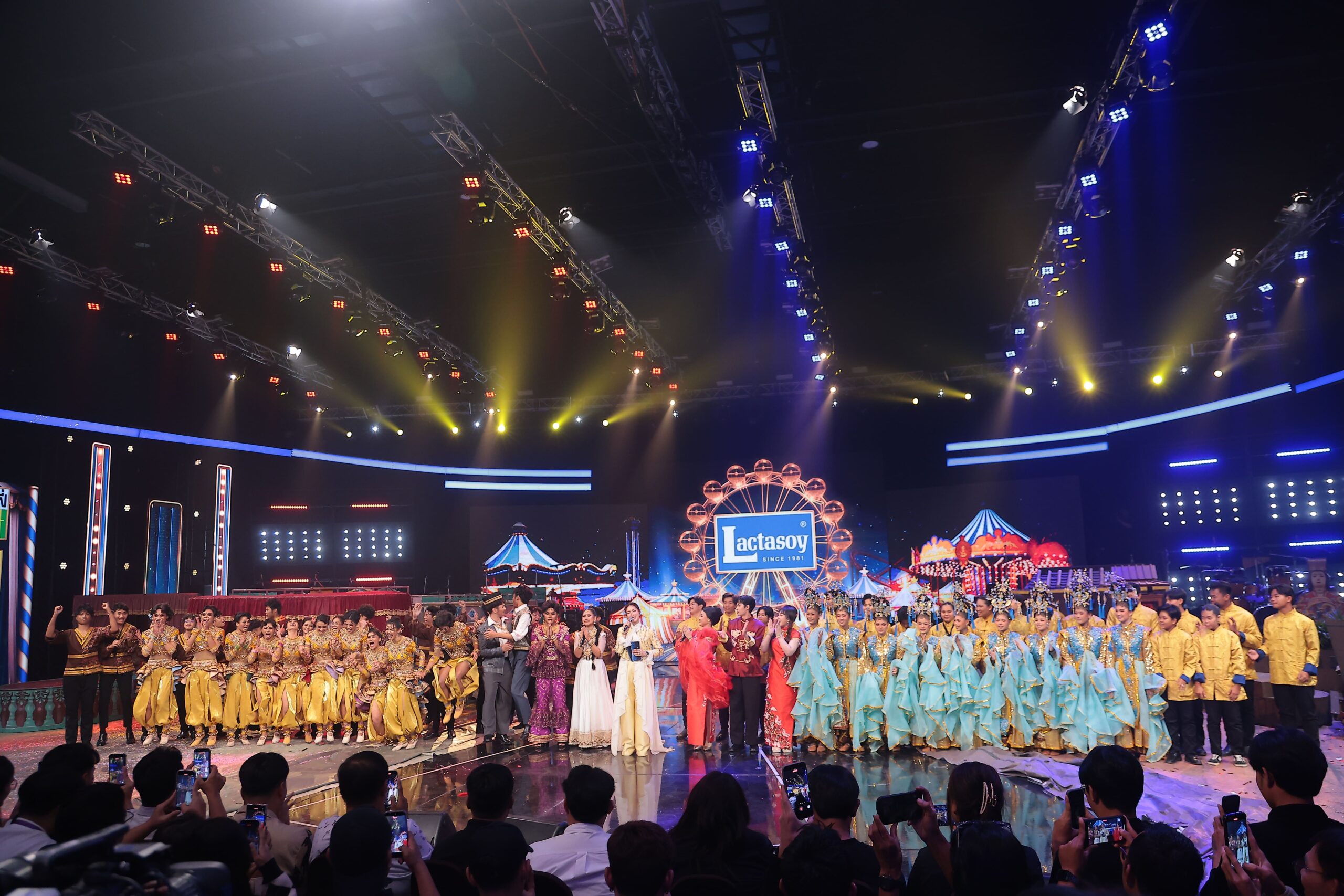 โรงเรียนหล่มเก่าพิทยาคม” ปล่อยของ! สะกดใจผู้ชมทั่วทั้งประเทศ ด้วยโชว์สุดเนี๊ยบ ทะลุรอบสอง “ชิงช้าสวรรค์ 2026”