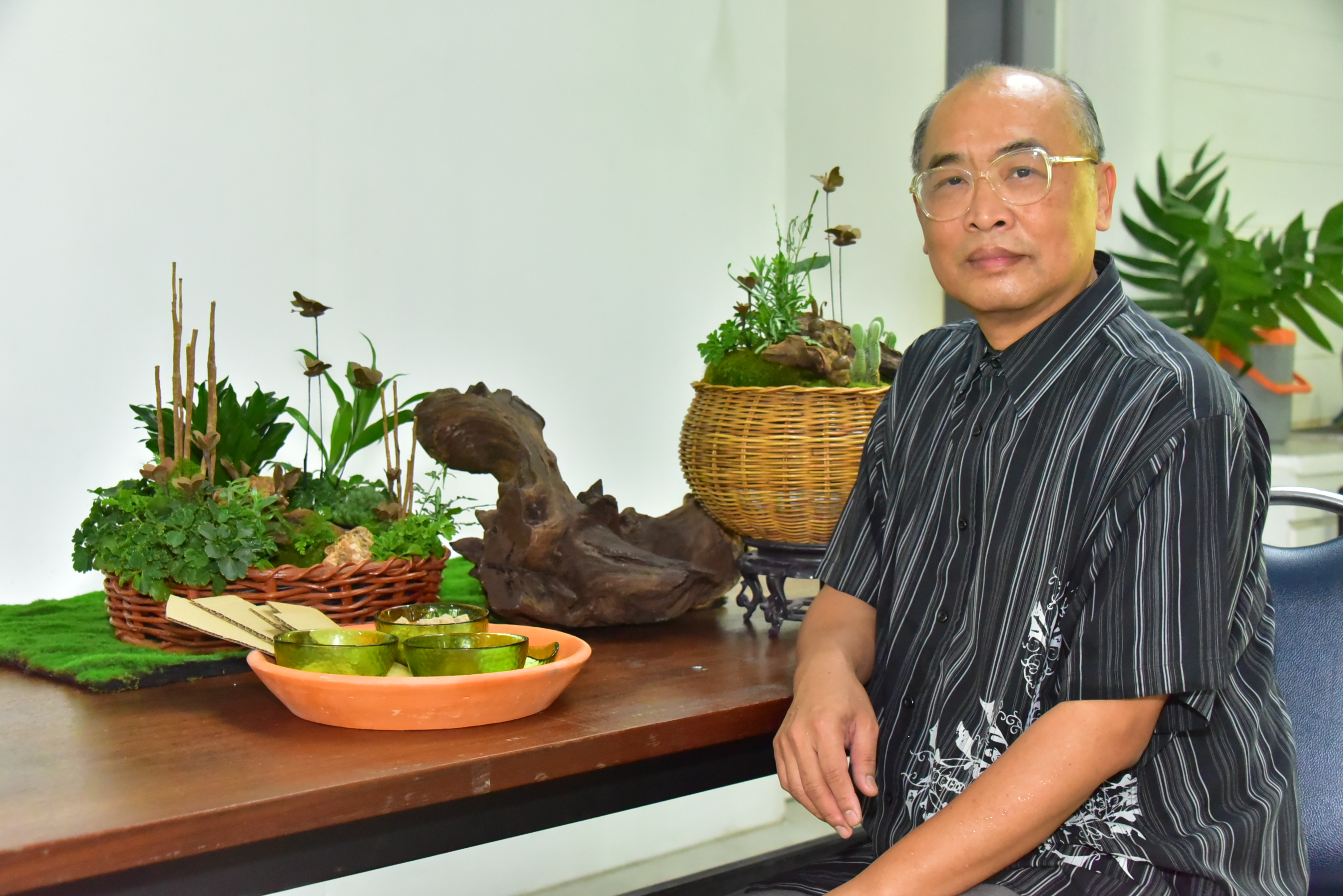 มทร.ธัญบุรี โชว์พานรับน้ำรักษ์โลก เสกกล่องพัสดุ! ปั้นปุ๋ยสัตว์จิ๋ว