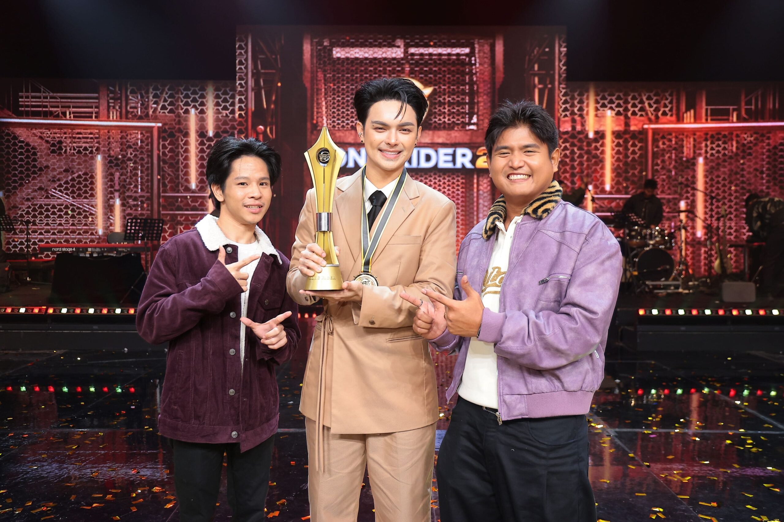 “แบงค์ ศรราม” คว้าแชมป์ “SONG RIDER 2” ส่ง “ชายตัวร้าย” ครองใจมหาชน