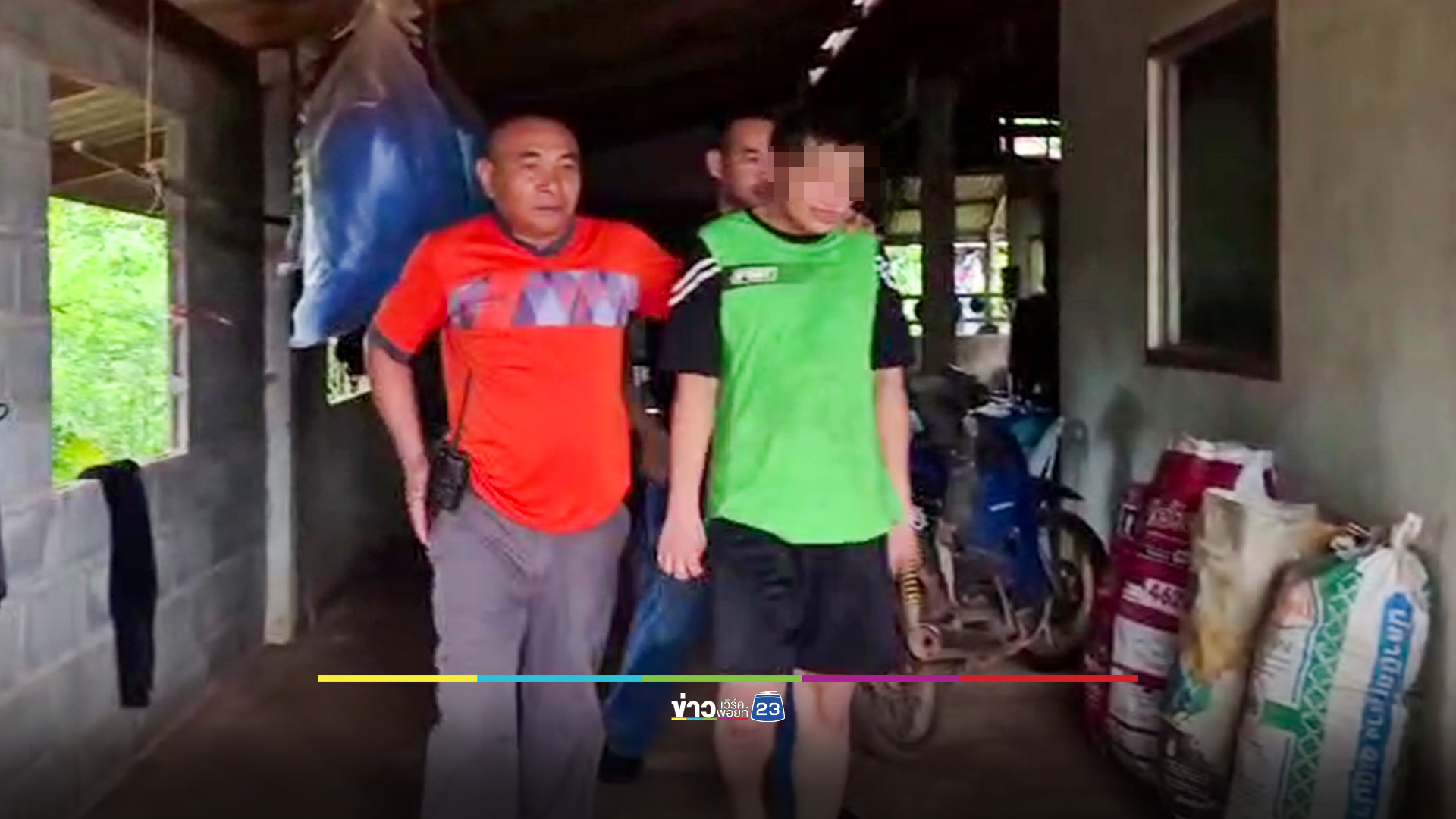 หนุ่ม 38 หลอนยา อ้าง AI สั่งบุกบ้านสาว 16 กลางดึก