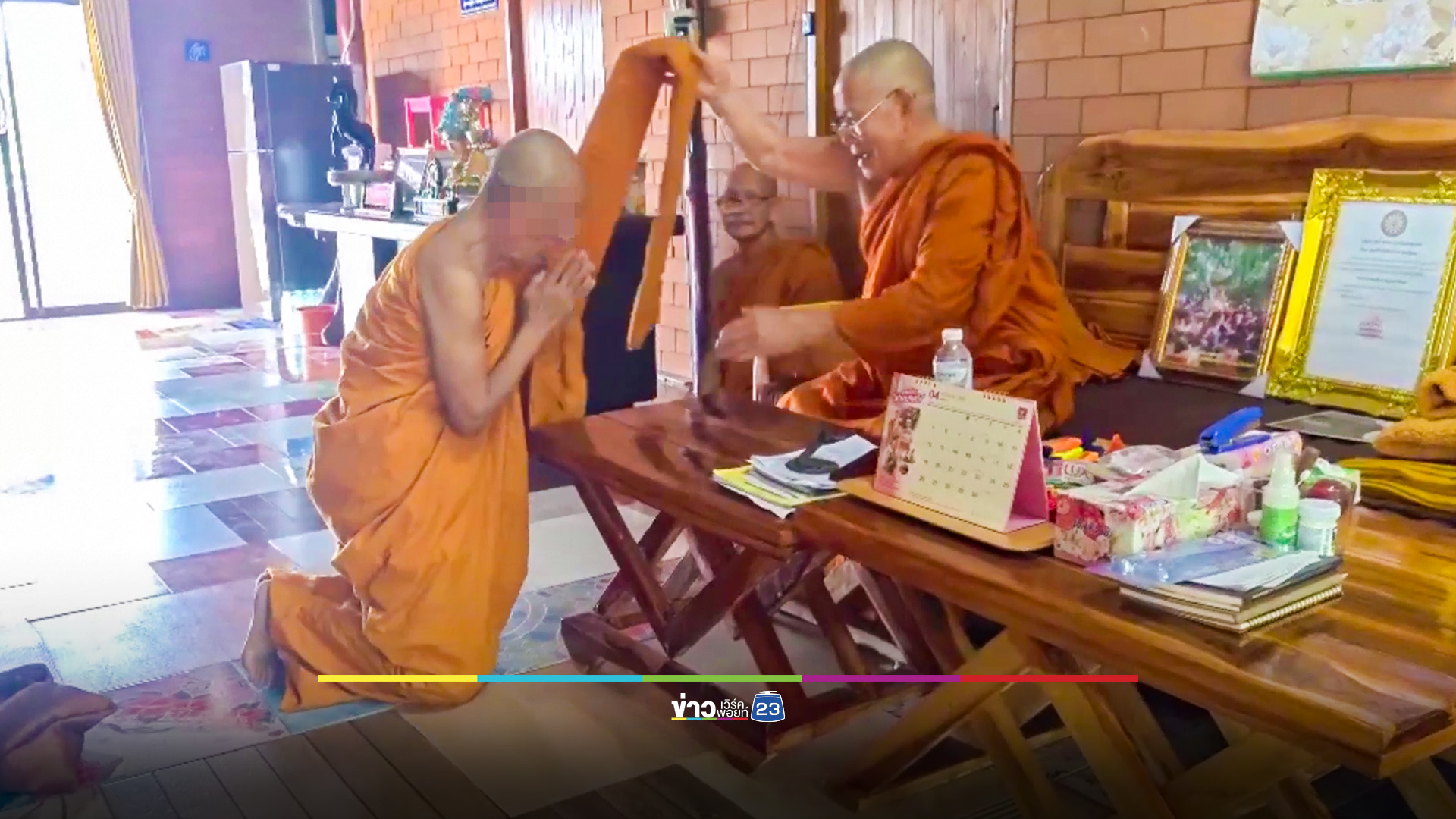 จับสึกแล้ว! พระ 30 พรรษา วิดีโอคอลเสียวคาโบสถ์