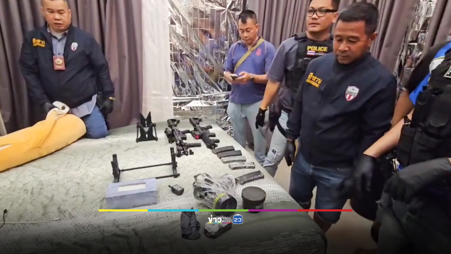 รวบหนุ่มจีนซุกอาวุธสงครามเพียบ พบกระสุนประทับตรากองทัพไทย