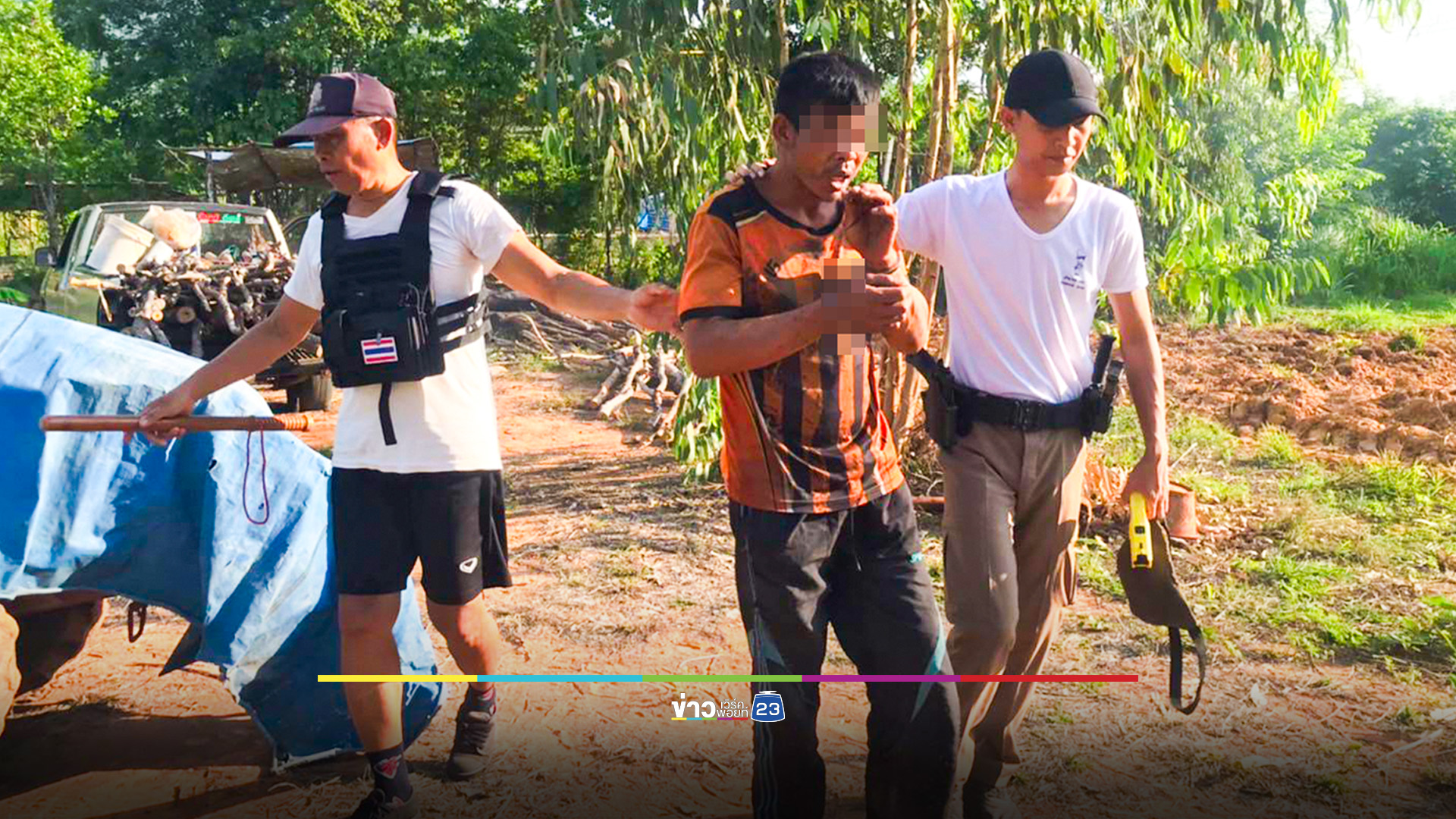 "รวบคากระบะ! โจรทาสยา ลักตัดไม้ผู้ใหญ่บ้าน เผยขโมยทุกอย่างหาเงินซื้อยาบ้า