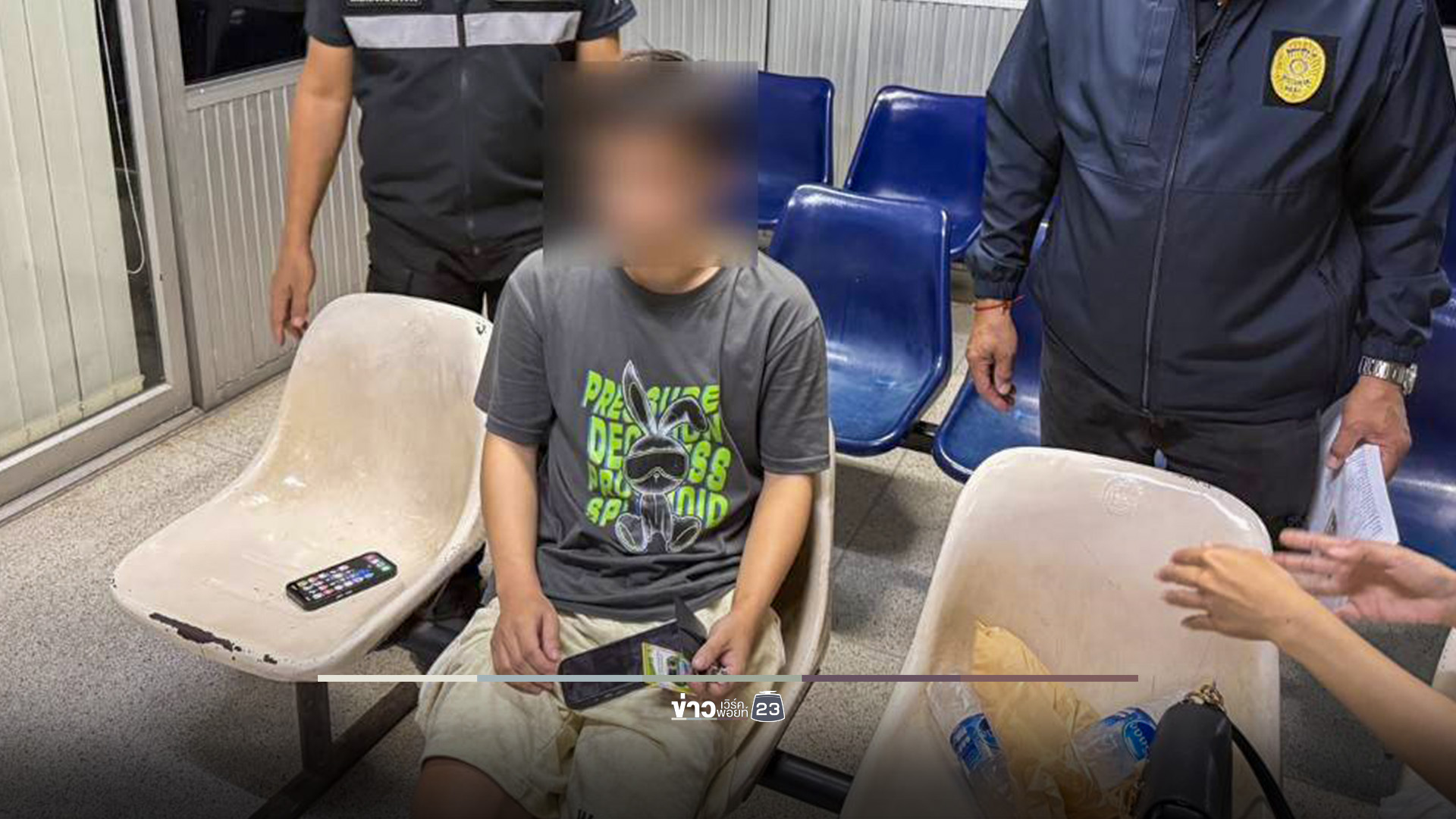 บุกจับหนุ่มจีนคาโรงแรมย่านดินแดง หนีคดีซุกไทย