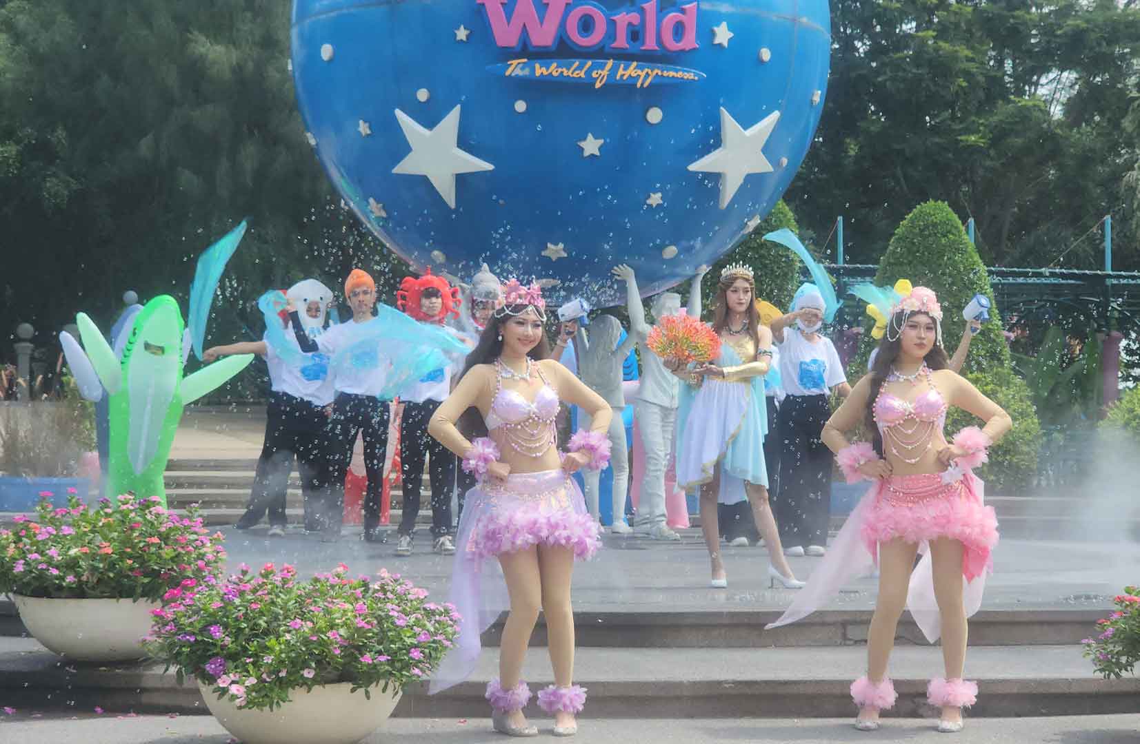 ทุ่ม 50 ล้าน! "ดรีมเวิลด์" เปิดตัวเครื่องเล่นใหม่ "Under The Sea" ท่องโลกใต้ทะเลเสมือนจริง