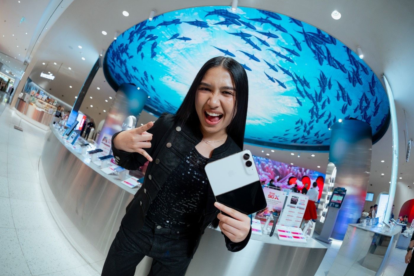ทรู เขย่าวงการครั้งใหม่! คว้า “เนเน่” สู่บทบาท World Brand Ambassador คนใหม่