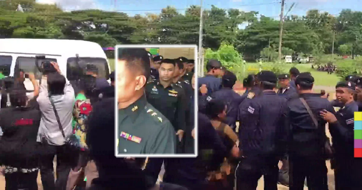 ญาติ ผอ.อ้อย ยืนตะโกนด่า ‘ผู้กองเหน่ง’ มารายงานตัว พ่อวอนบอก ‘เอา ผอ.อ้อย ไปไว้ที่ไหน’
