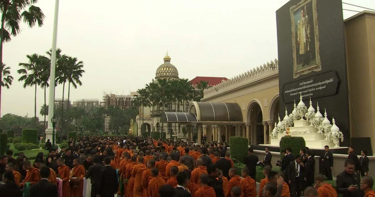 น้อมระลึกถึงพระมหากรุณาธิคุณ ในหลวง ร.9