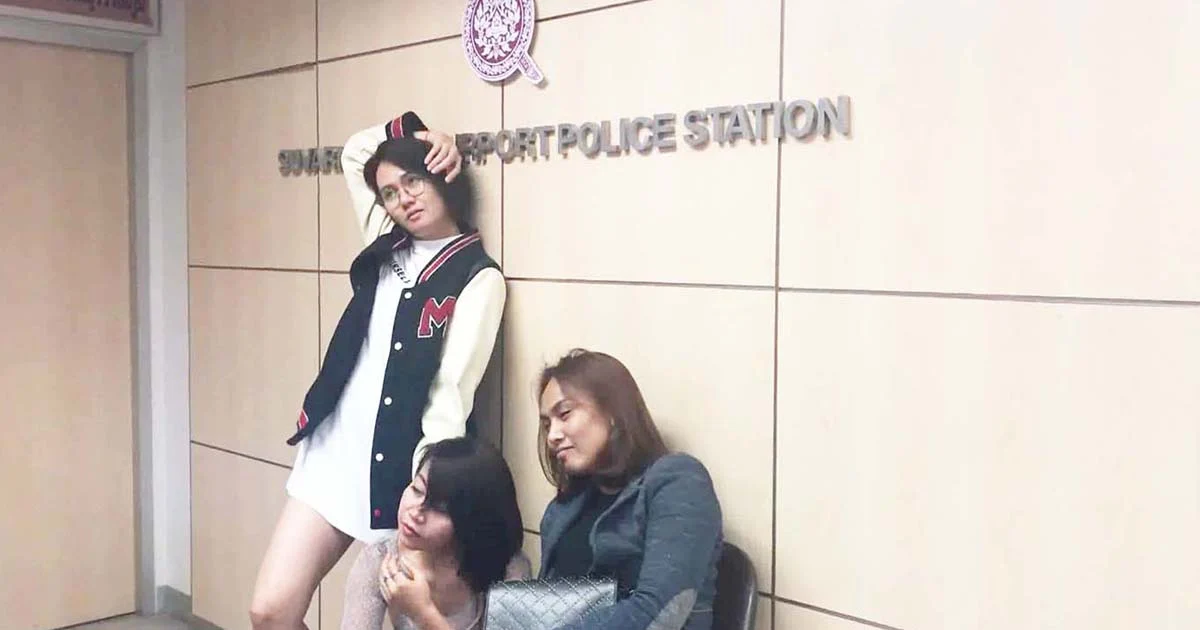 ฝันสลายฮอกไกโด แห่แจ้งความ โพสต์ท่าถ่ายรูปป้ายสถานีตำรวจ