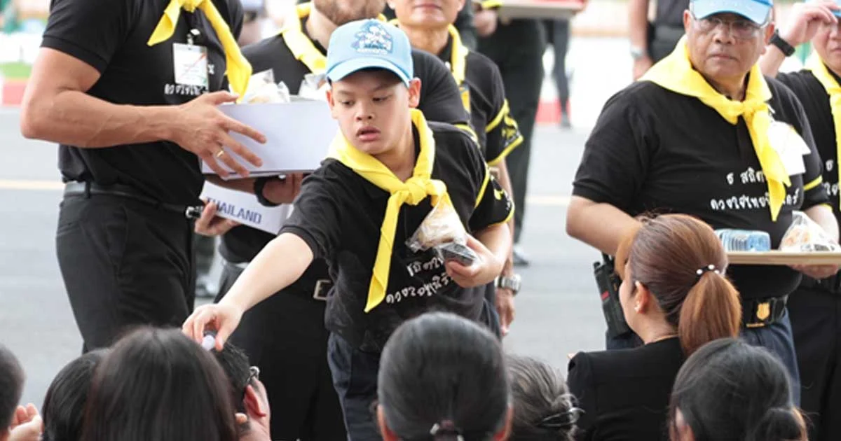 ปีติ “พระองค์ที” ทรงทำกิจกรรมจิตอาสา ณ วัดราชบพิธฯ