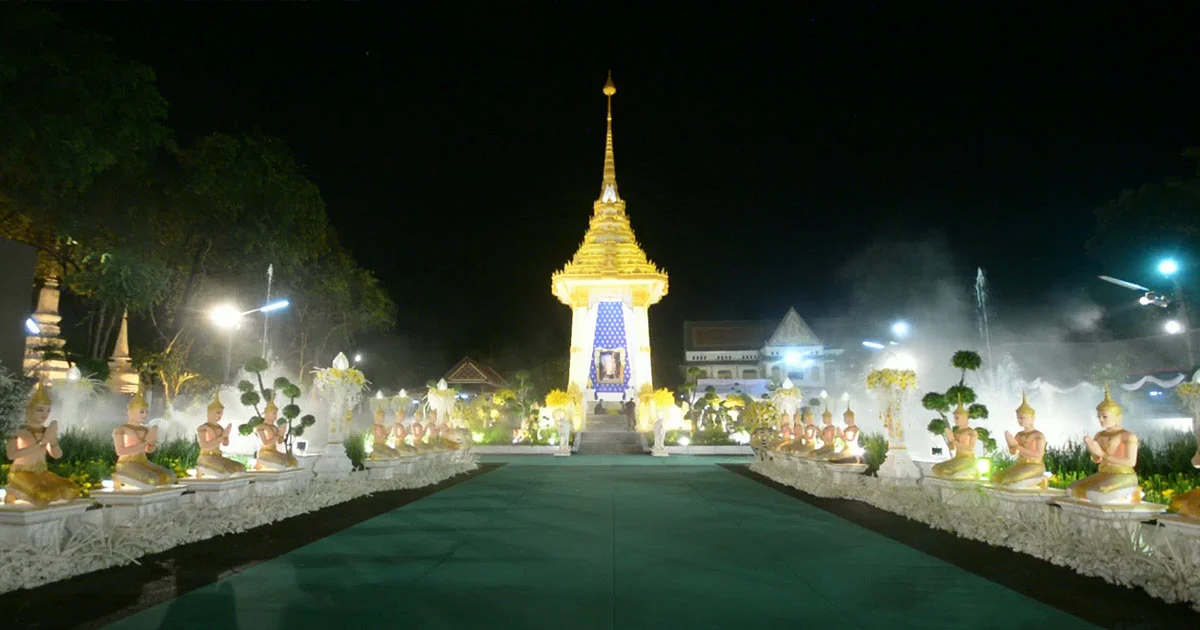สมพระเกียรติอย่างสูงสุด พระเมรุมาศจำลอง จ.ราชบุรี เพื่อน้อมส่งเสด็จสู่แดนสรวง