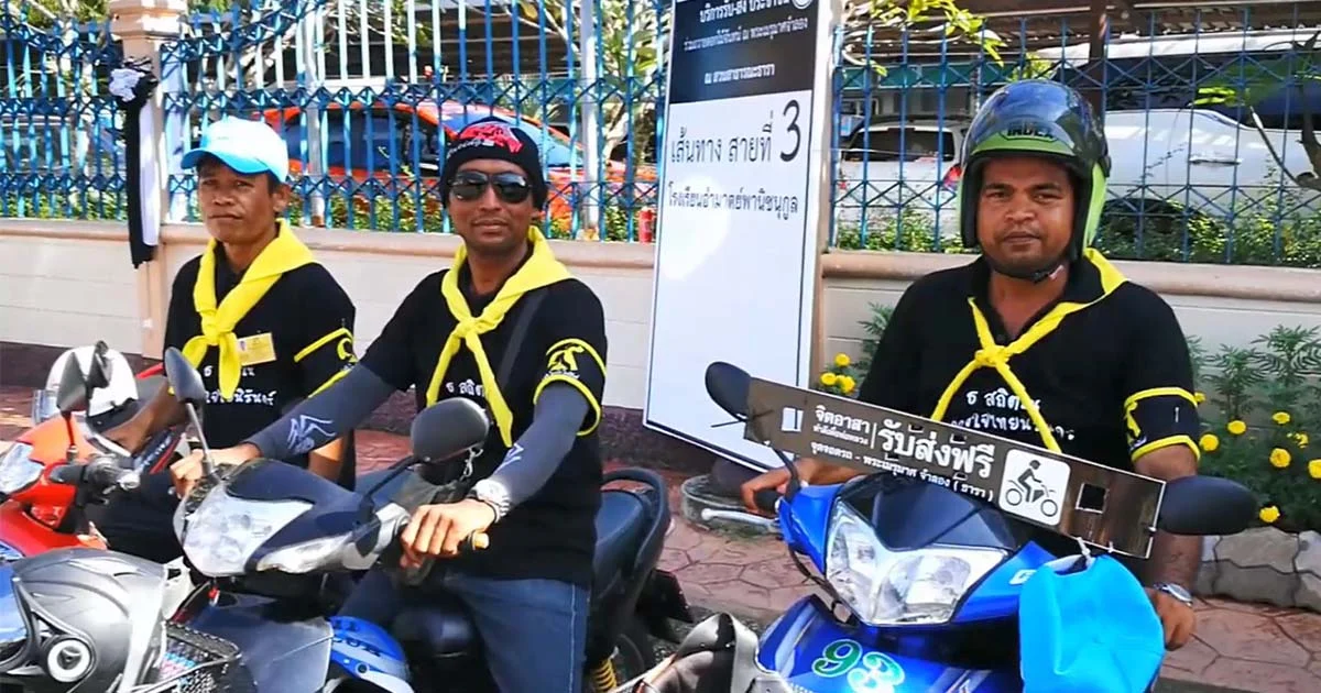 กลุ่มรถรับจ้างกระบี่กว่า 100 คัน รวมพลังจิตอาสารับส่งประชาชนฟรี