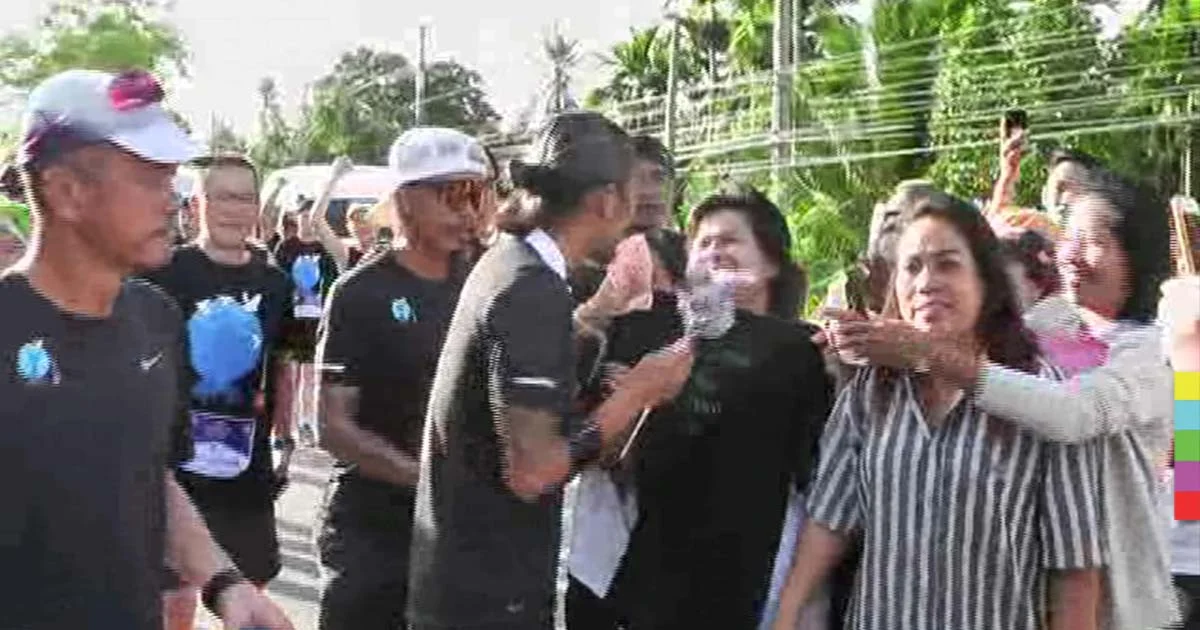 ตูน บอดี้สแลม ออกวิ่งวันที่ 14 ตั้งเป้ายอดวันนี้ 230 ล้าน!